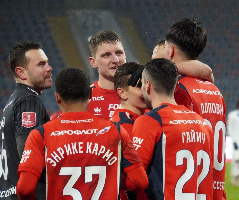 Челестини объяснил, почему выпустил Дивеева в атаку в матче ЦСКА - Динамо Мх