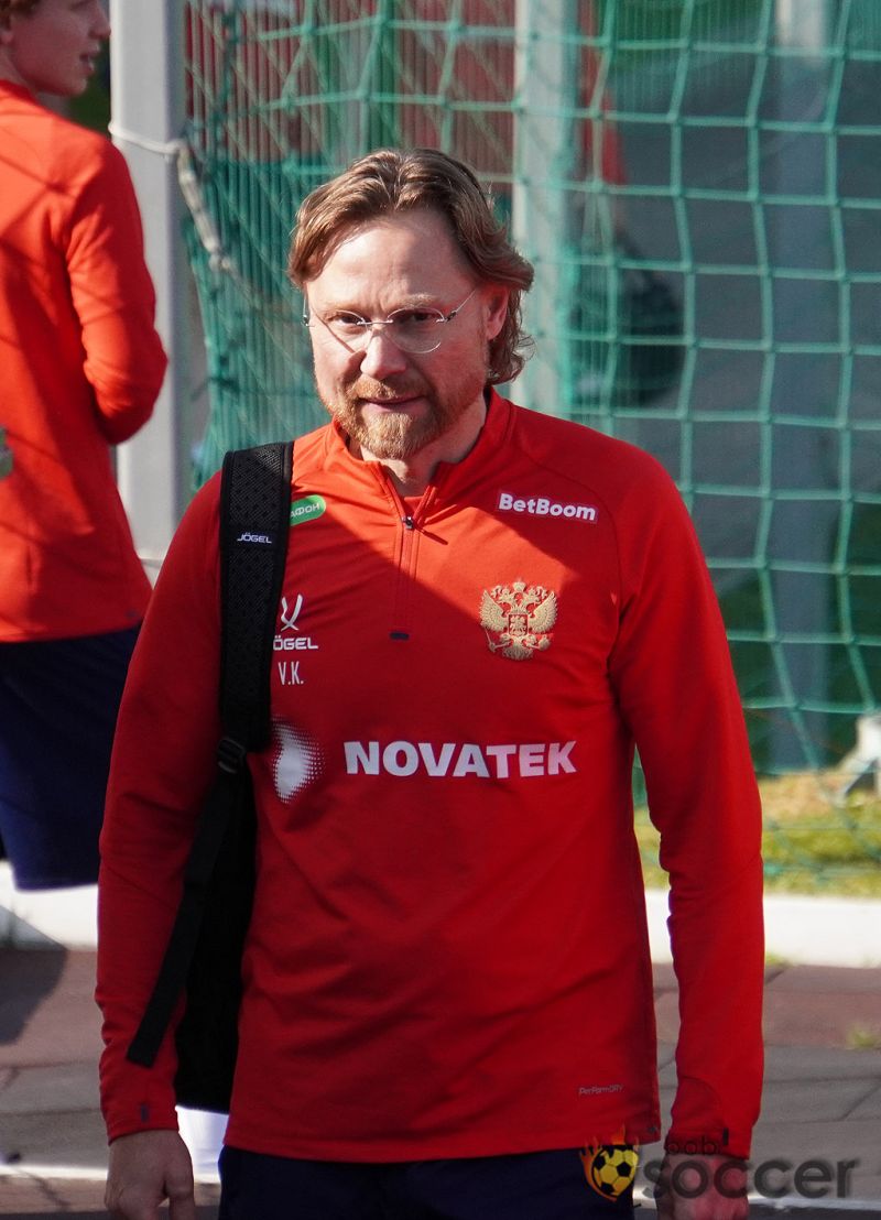 Валерий Карпин: Из общения с журналистами нельзя почерпнуть ничего хорошего