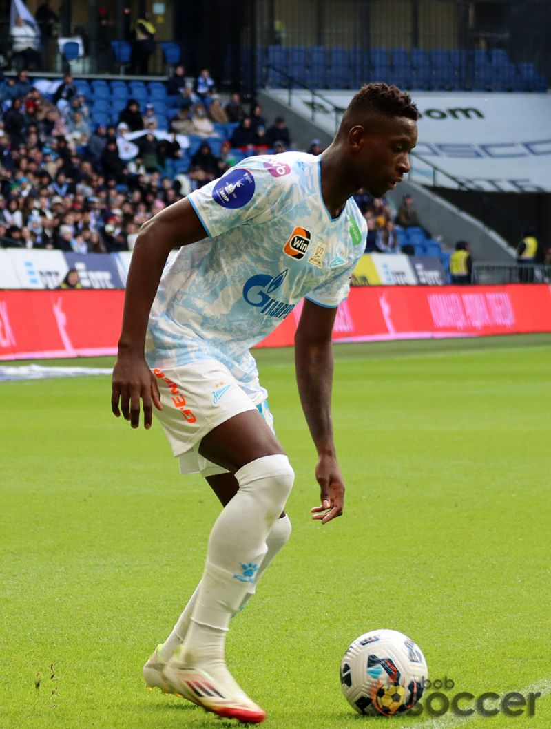 Семак о низкой результативности Луиса Энрике: Ему еще нужно время на адаптацию