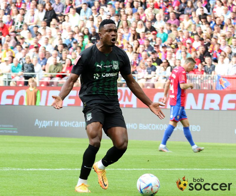 Когда Кордобу брали крупным планом, он нецензурно выражался в адрес судей - Хомуха