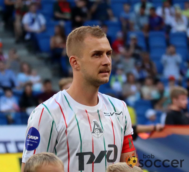 Наумов считает, что «Локомотив» не должен препятствовать переходу Баринова в ЦСКА