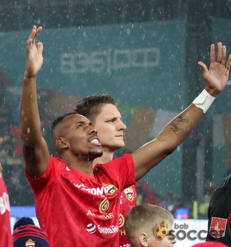 Бубнов не согласен с удалением Мойзеса в матче «Краснодара» с ЦСКА