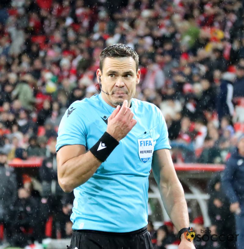 Александр Егоров: «Левников сделал шоу из матча «Краснодар» — ЦСКА»  