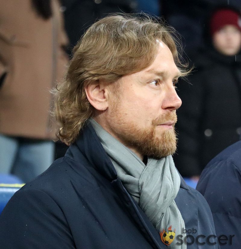 Придётся следить и за Кержаковым. Карпин отреагировал на решение ФИФА переписать гол Аршавина