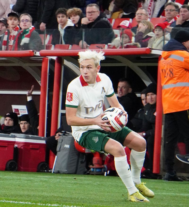 Черчесов назвал Батракова лучшим футболистом 2025 года