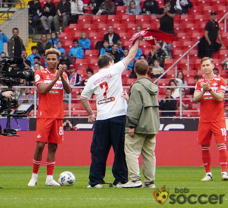 Белоголовцев — об ударе перед матчем «Спартак» — «Крылья»: «Я очень боялся реакции трибун...»