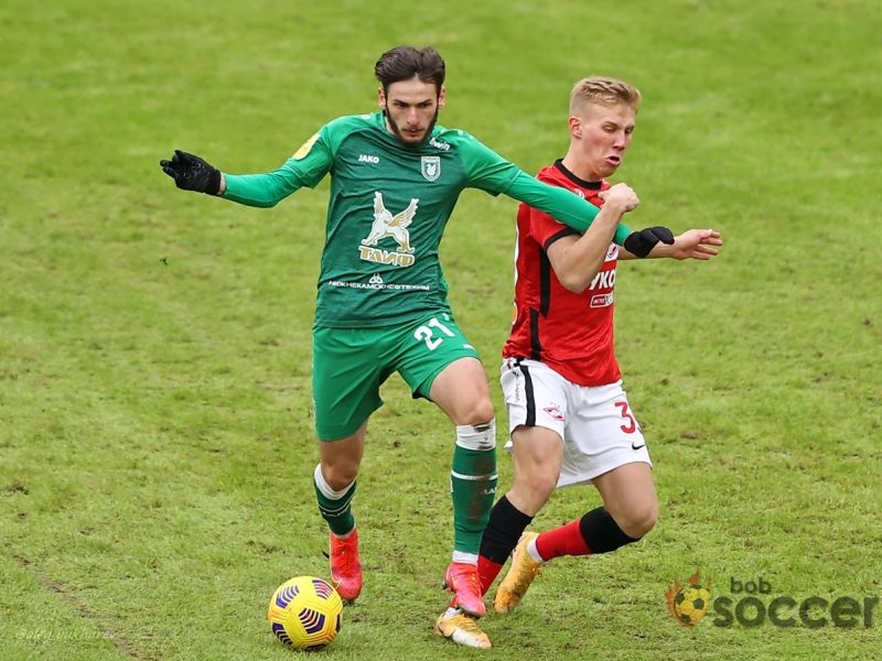 Хвича Кварацхелия признан одним из лучших игроков Лиги 1 по версии фанатов