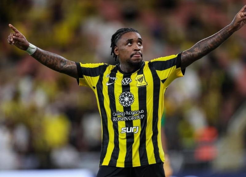  Аль-Иттихад отклонил запрос ЦСКА о переходе Стивена Бергвейна