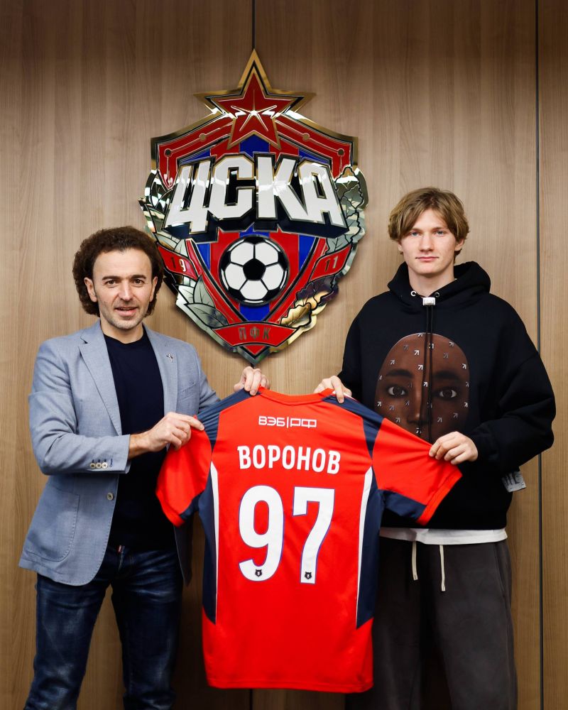 Тарханов: Воронов — самый талантливый нападающий России и может стать основным в ЦСКА Тарханов: Воронов — самый талантливый нападающий России и может стать основным в ЦСКА