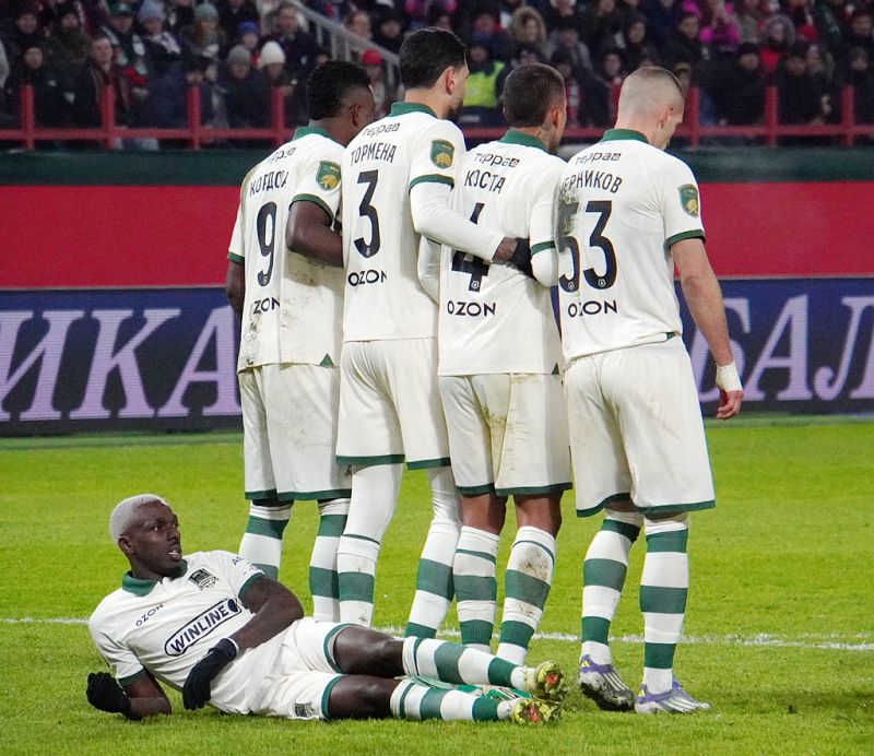 Галицкий при желании может покупать футболистов и за 100 миллионов - Ловчев