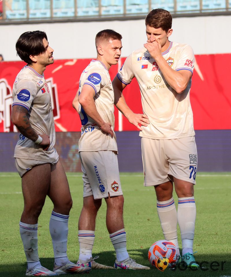 Без Дивеева будет сложно, но незаменимых нет - хавбек ЦСКА Обляков