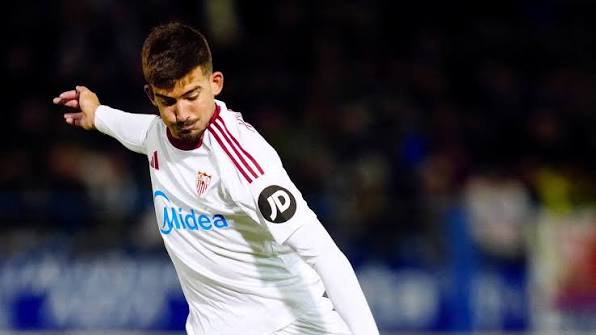 «Севилья» опасается вести переговоры с ЦСКА по Саласу из-за страха санкций - источник 