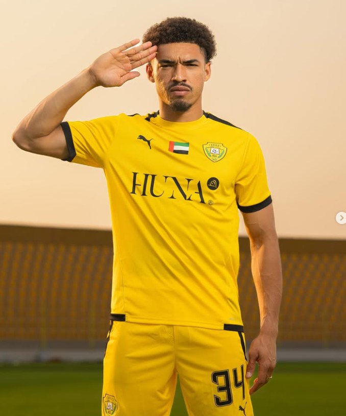 ЦСКА не возобновлял переговоры по Адриелсону