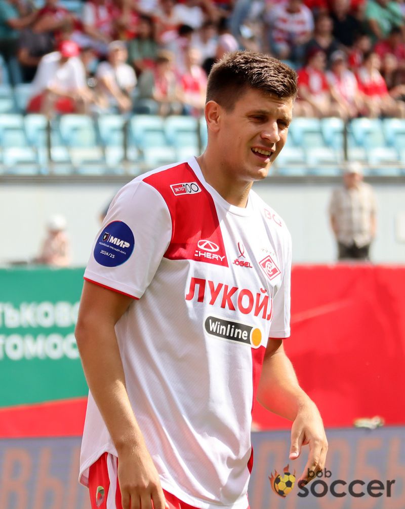 Два клуба РПЛ проявляют интерес к Хлусевичу - источник