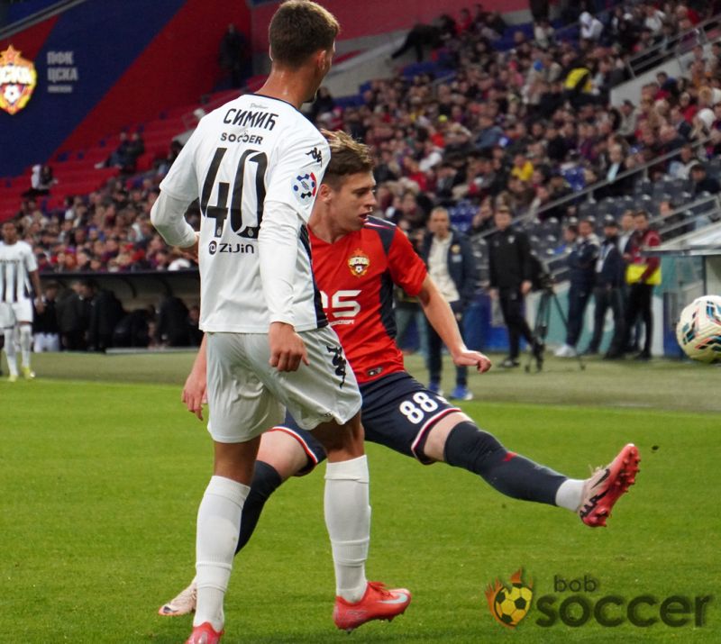 Sportal: ЦСКА предложил Партизану 6,5 миллиона евро за футболиста Симича