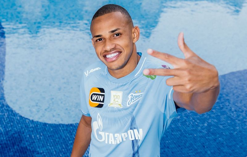 Джон Джон: «Обещаю прославлять цвета „Зенита“» Джон Джон: «Обещаю прославлять цвета „Зенита“»