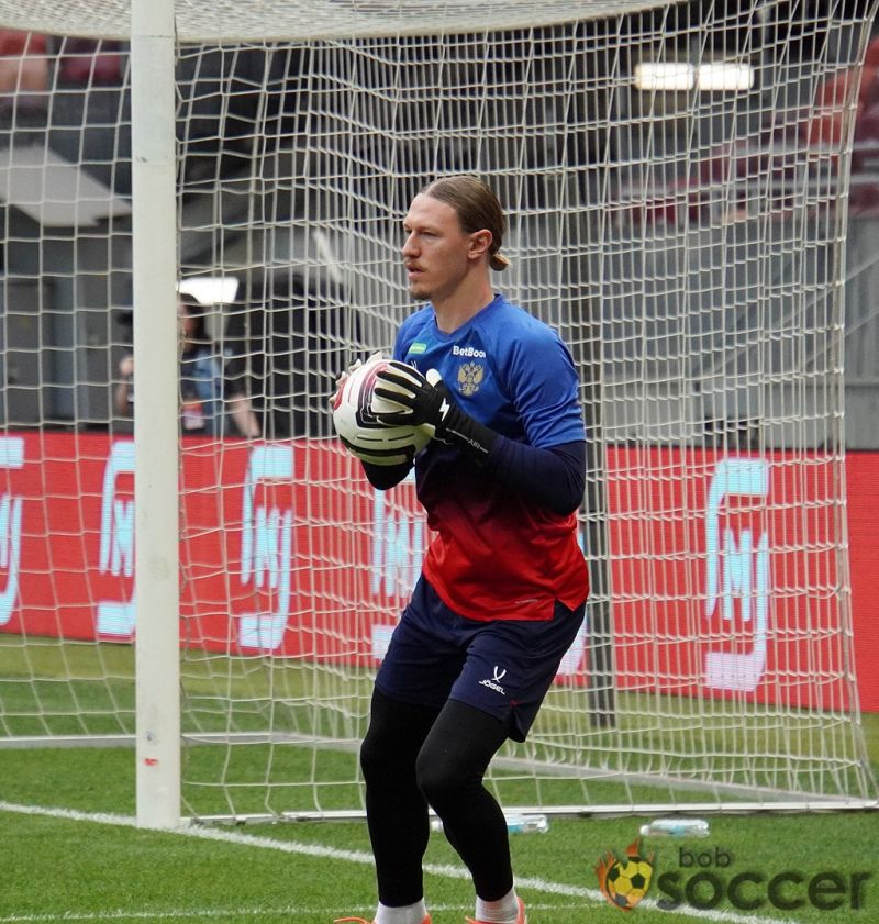 По версии газеты «Экип» Матвей Сафонов вошёл в символическую сборную прошедшего во Франции тура