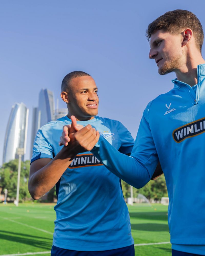 «Зенит» приобретет форварда «Зенит» приобретет форварда