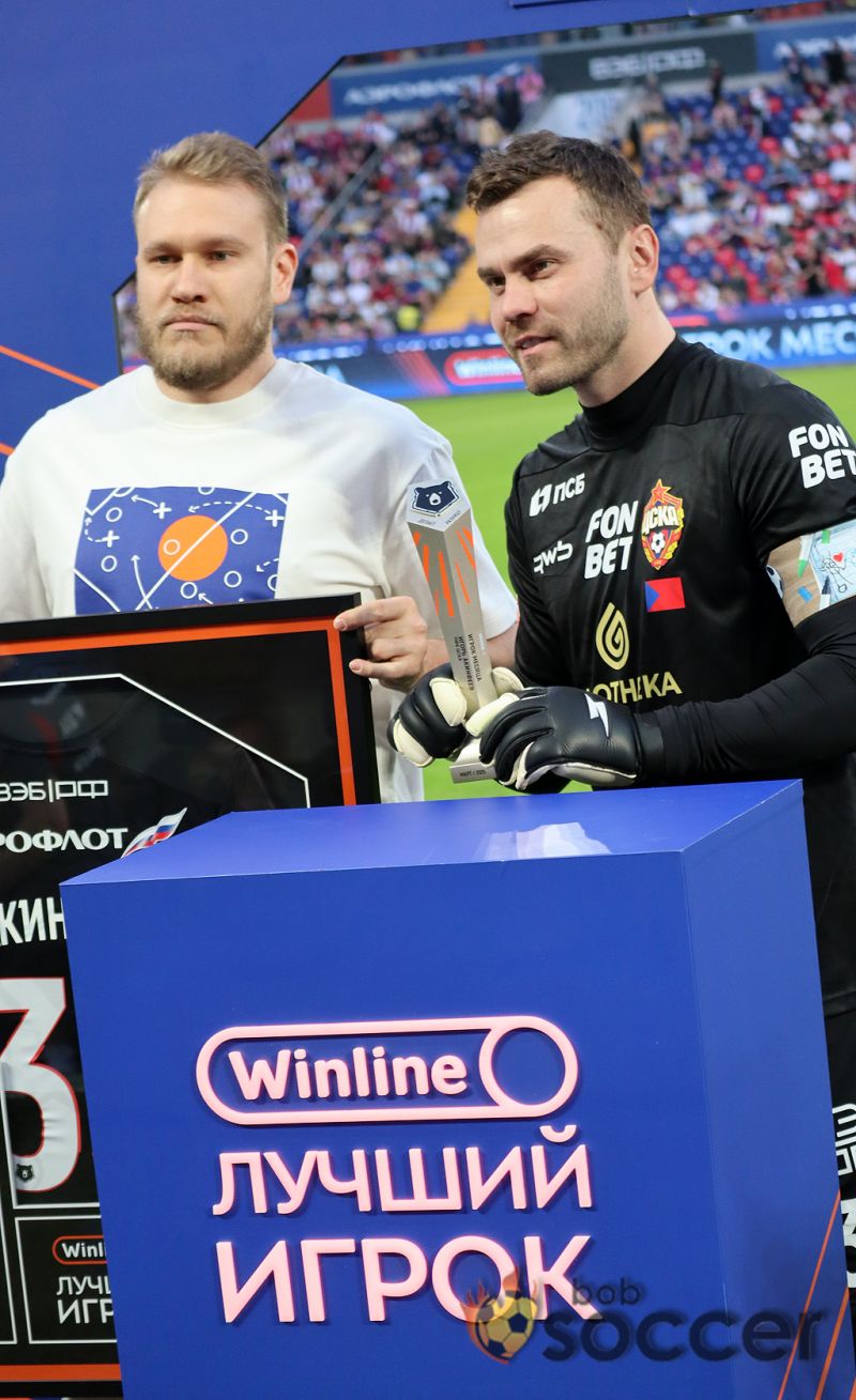 Тороп рассказал, как в детстве ругался с хейтерами Акинфеева в социальных сетях