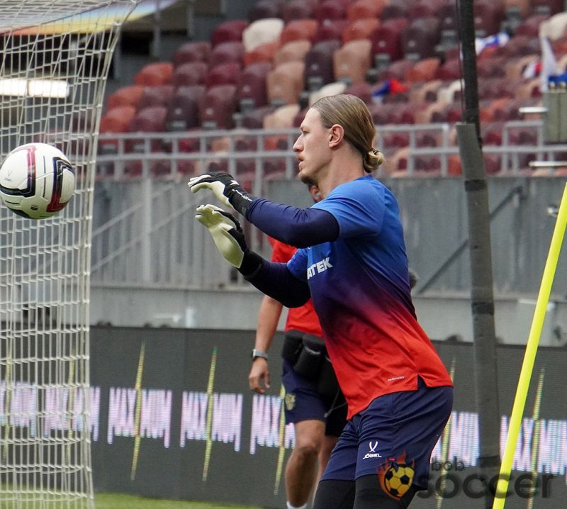 Сафонов выручил, Дембеле уничтожил «Марсель»: оценки L’Équipe за 5:0