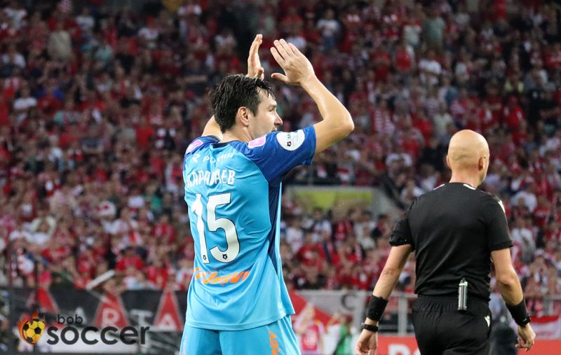 Игрок Зенита Караваев хочет повышения зарплаты на 20-25% - источник 