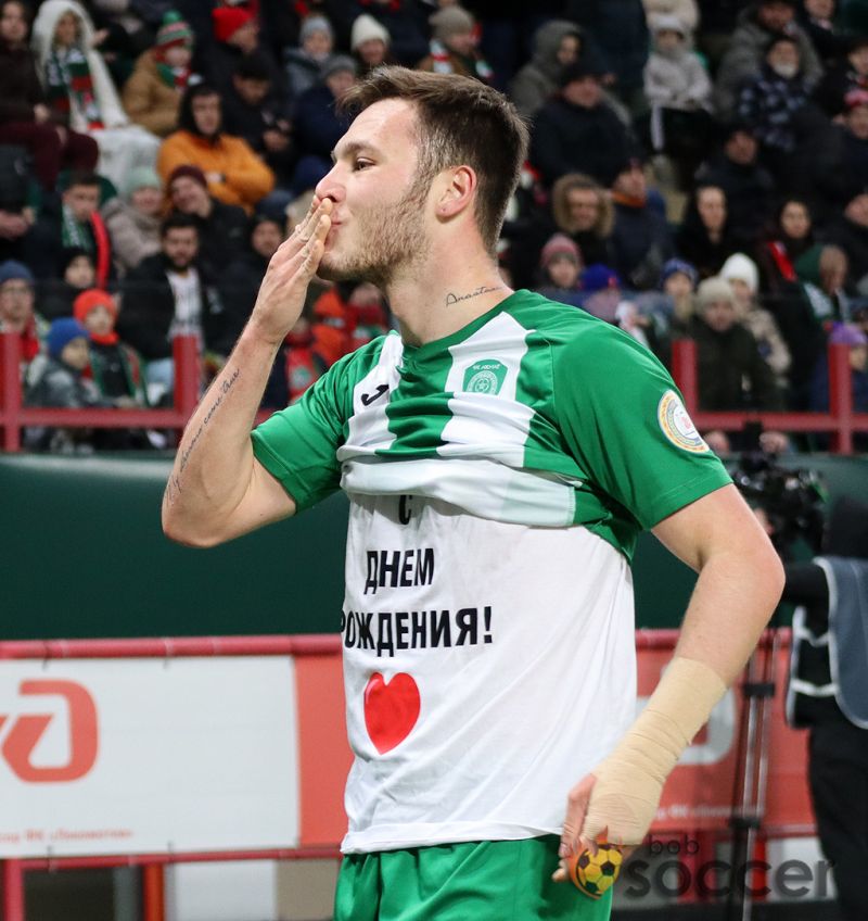 Источник: «Спартак» хочет купить Самородова  