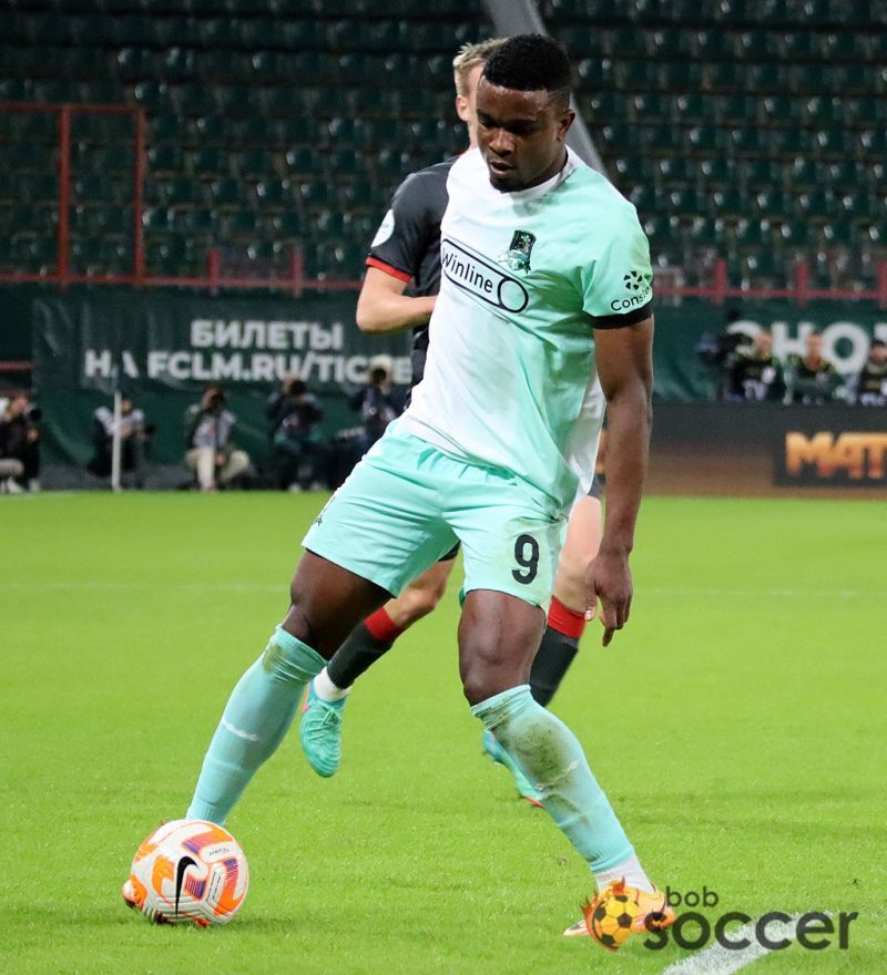 «Мне предлагали очень высокую зарплату». Кордоба — о несостоявшемся трансфере в «Зенит» «Мне предлагали очень высокую зарплату». Кордоба — о несостоявшемся трансфере в «Зенит»