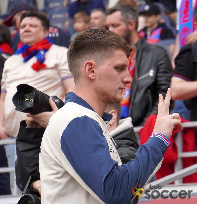 Семак подробно объяснил причины обмена Лусиано на Дивеева