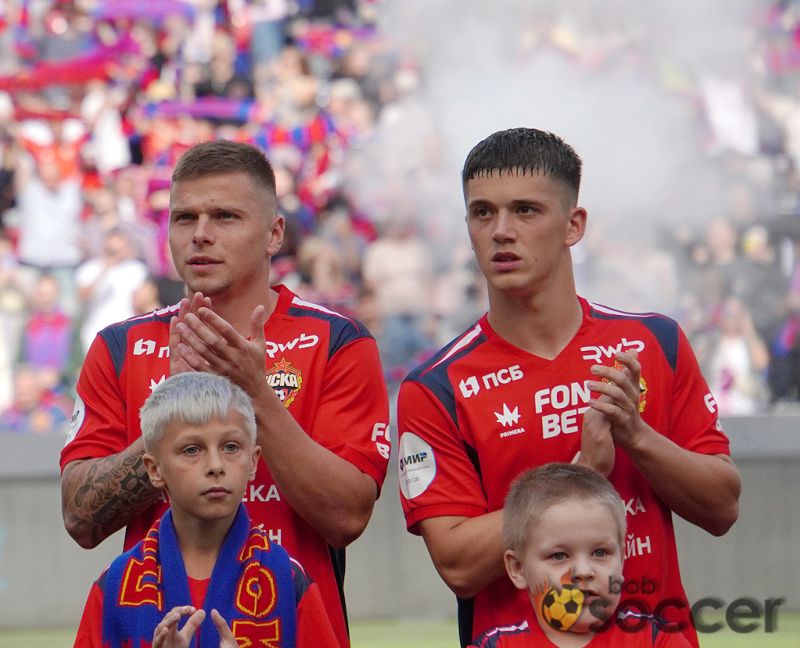 Челестини объяснил, почему Глебову и Круговому не хватает стабильности