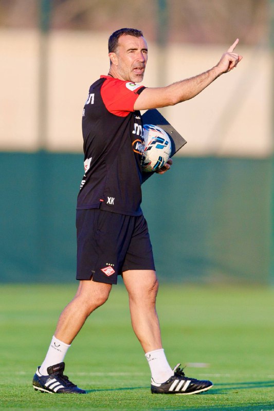 Тренер Спартака Карседо рассказал о взаимодействии с Кахигао Тренер Спартака Карседо рассказал о взаимодействии с Кахигао