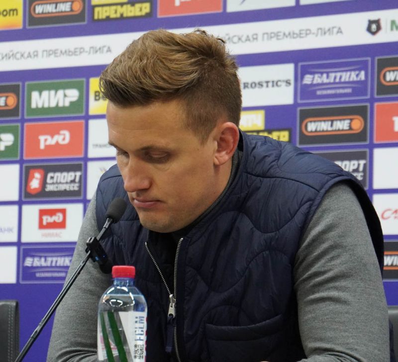 Сделали два выстрела себе в ногу - тренер Пари НН Шпилевский