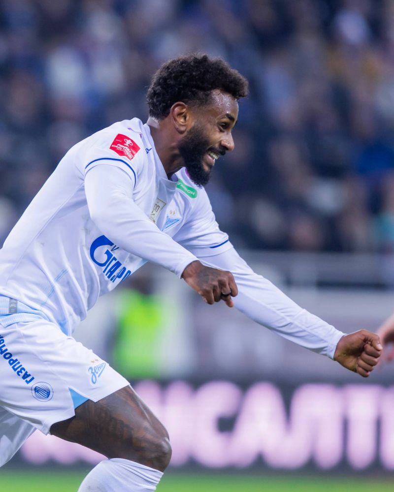 Зенит и второй раз переплыл Балтику 