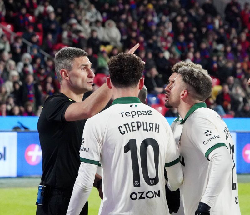 «Арбитр акцентировал внимание на недопустимости такого единоборства» — Николаев об удалении Гонсалеса