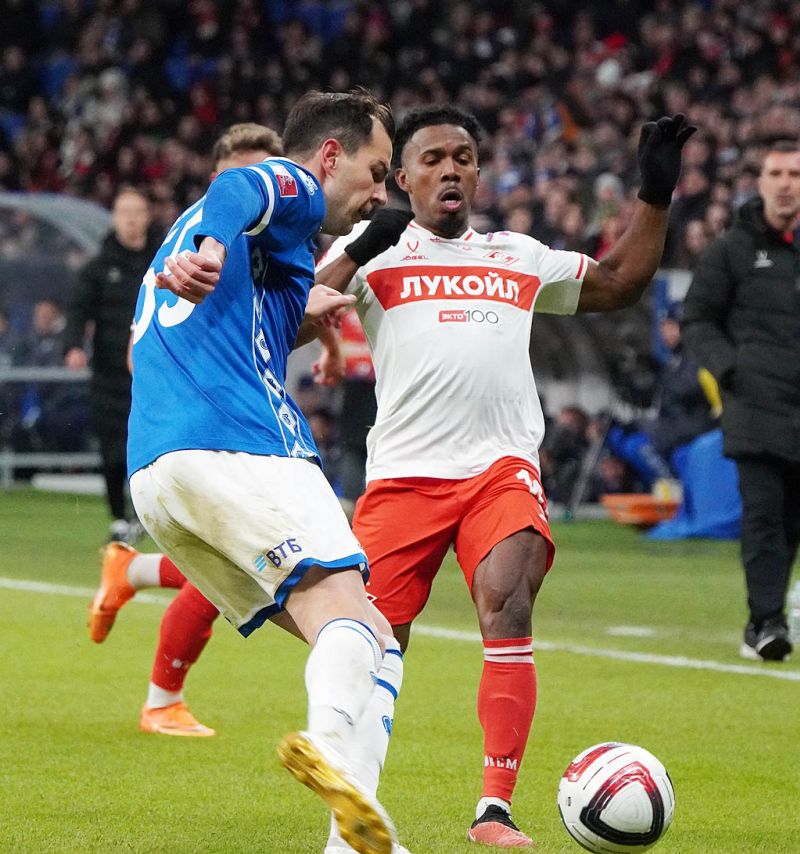 «Чудовищный момент» — Лапочкин об эпизоде в начале матча Динамо - Спартак