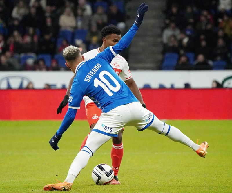 Град голов и эмоций. Фоторепортаж с матча Динамо - Спартак