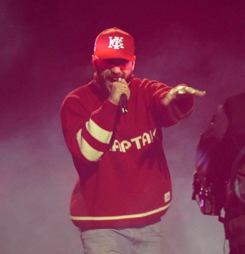 Спартак подобрался к конкурентам. Фоторепортаж с матча с Акроном