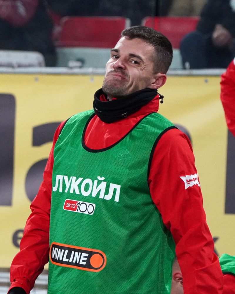 Спартак подобрался к конкурентам. Фоторепортаж с матча с Акроном