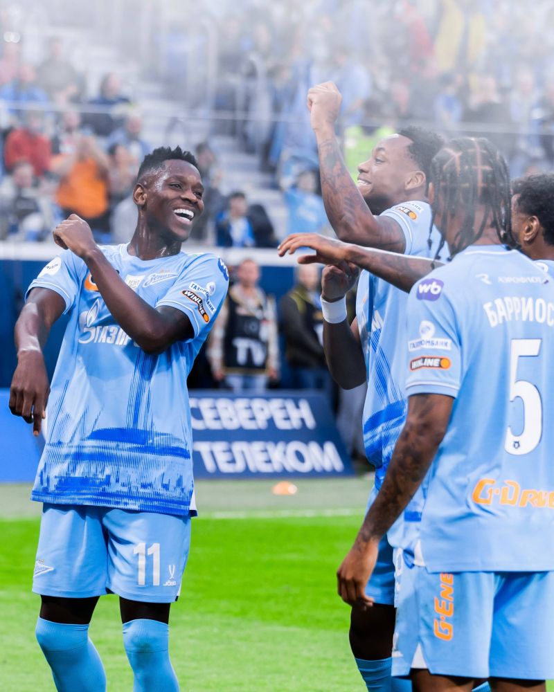 Два гола с пенальти принесли Зениту победу над Спартаком