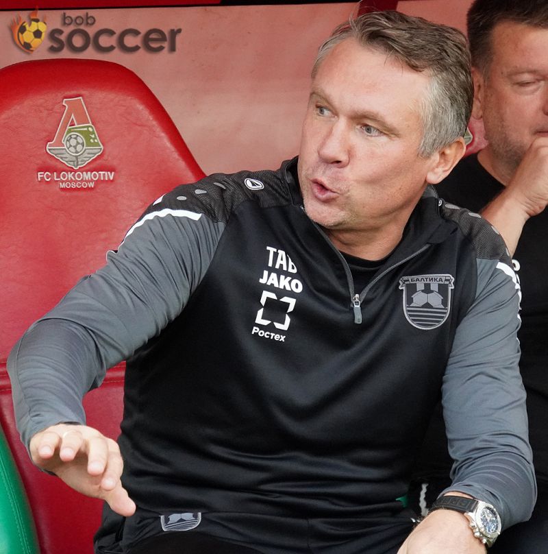 Сейчас легко всех собак повесить на Талалаева - Губерниев о потасовке в матче Балтика - ЦСКА