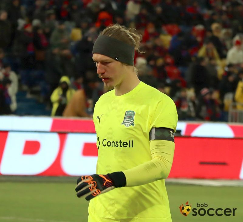 Ошибка Сафонова и реакция Энрике: закулисье победы ПСЖ