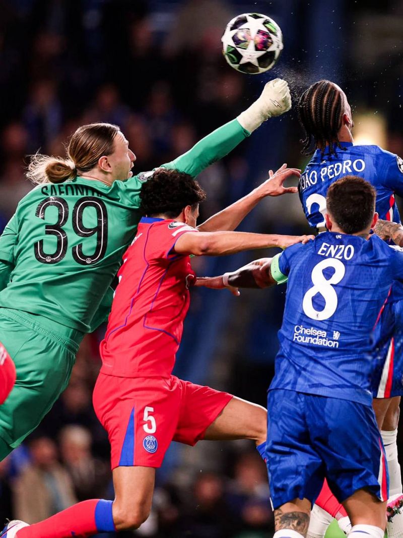 Матвей Сафонов о матче ПСЖ с Челси: Было понятно, что нас будут пытаться давить и прессинговать