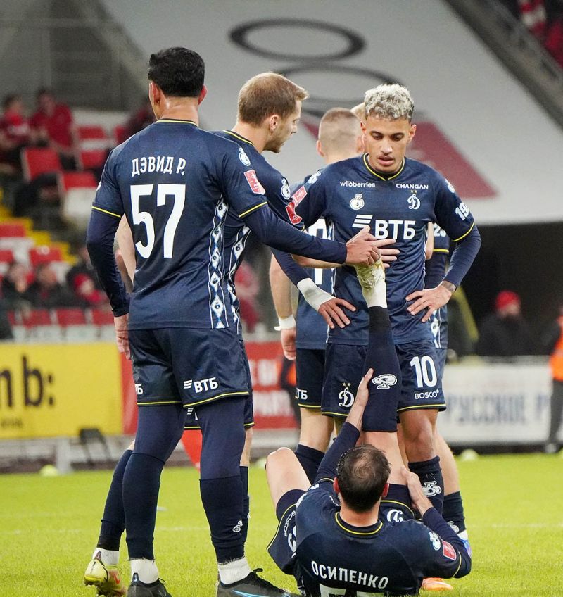 Спартак обыграл Динамо, но голов не хватило. Фоторепортаж с московского дерби