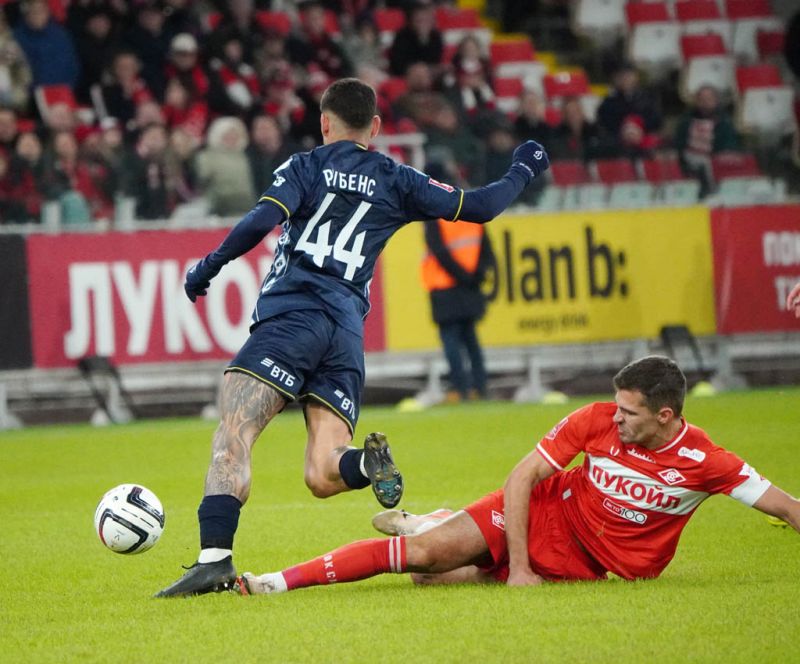 Спартак обыграл Динамо, но голов не хватило. Фоторепортаж с московского дерби