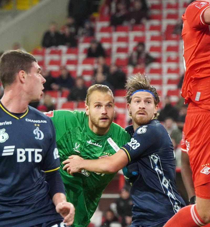 Спартак обыграл Динамо, но голов не хватило. Фоторепортаж с московского дерби