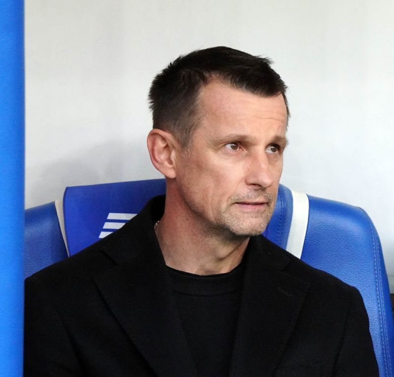 Надо совесть иметь: Пономарев раскритиковал зарплату Семака