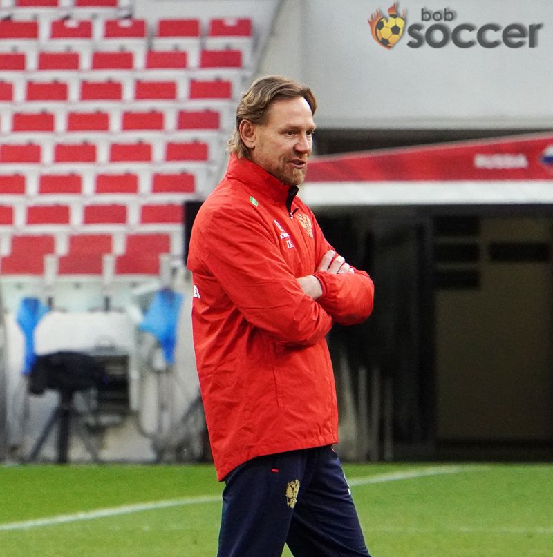 Карпин: «Как я настраиваю игроков сборной России? Бью их»