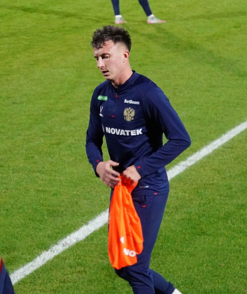 Мне там классно. Головин рассказал, что хочет пожить в Сибири