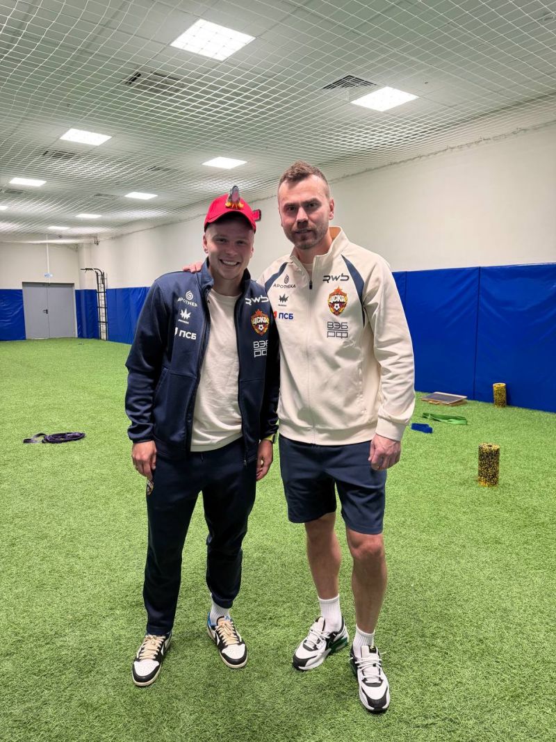 Акинфеев выбрал Кругового лучшим игроком матча с Акроном Акинфеев выбрал Кругового лучшим игроком матча с Акроном