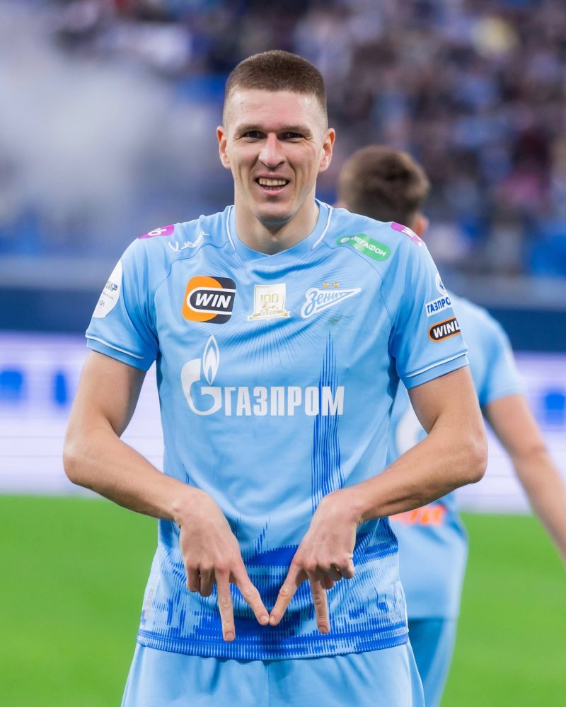 Зенит одержал победу над Крыльями Советов и вышел на первое место в РПЛ