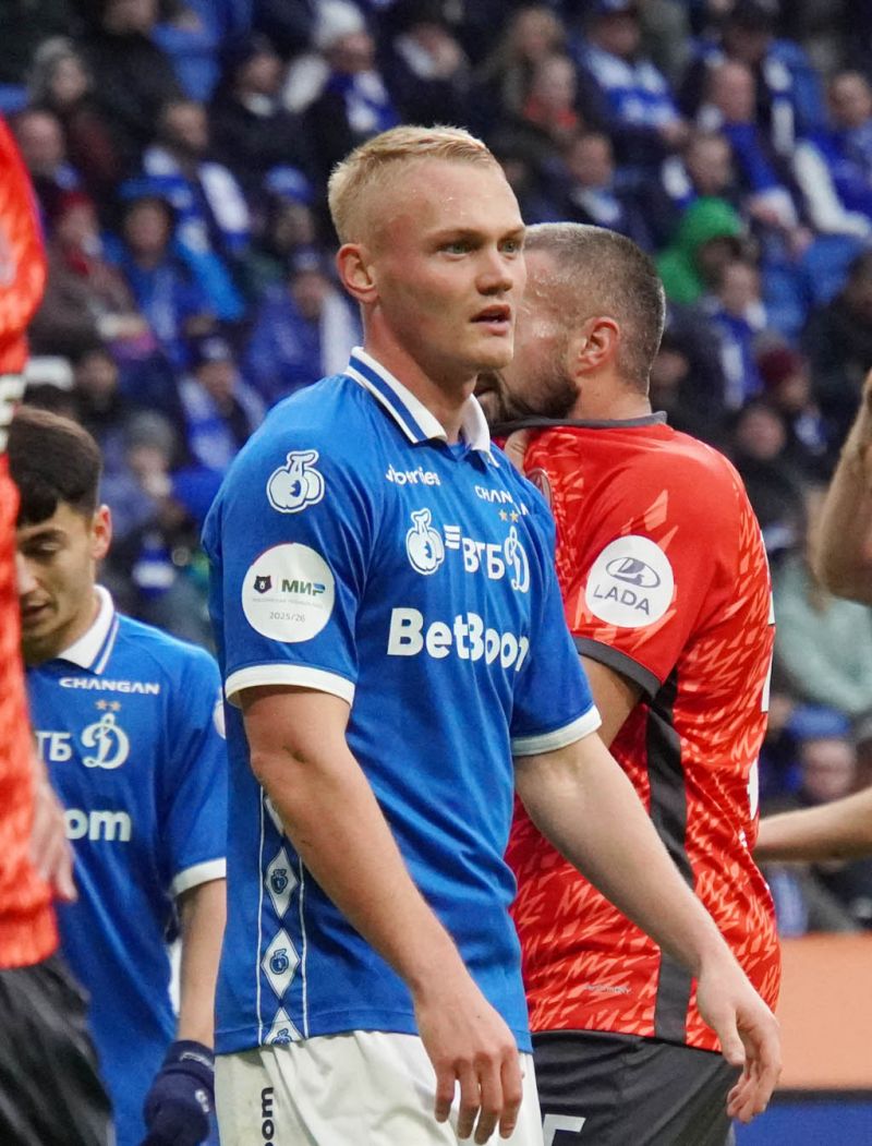 Испанские клубы могут начать переговоры по Тюкавину - источник